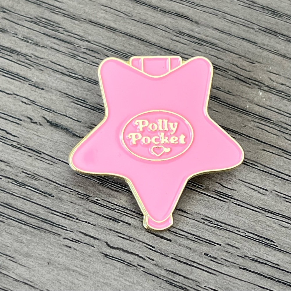 “Polly Pocket - Light Pink Star” - Enamel Pin